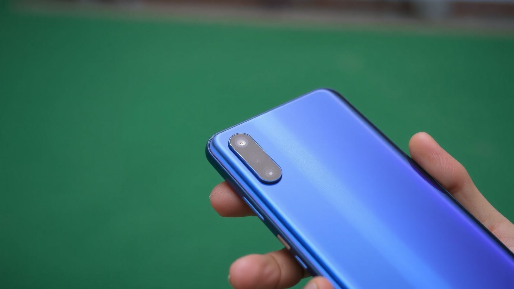 Realme 15 Pro First Impressions: A Stylish All-Rounder With Creative AI Features